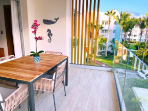 Luxurious Condo Steps From The Beach H3 Los Corales Playa Bavaro, Punta Cana